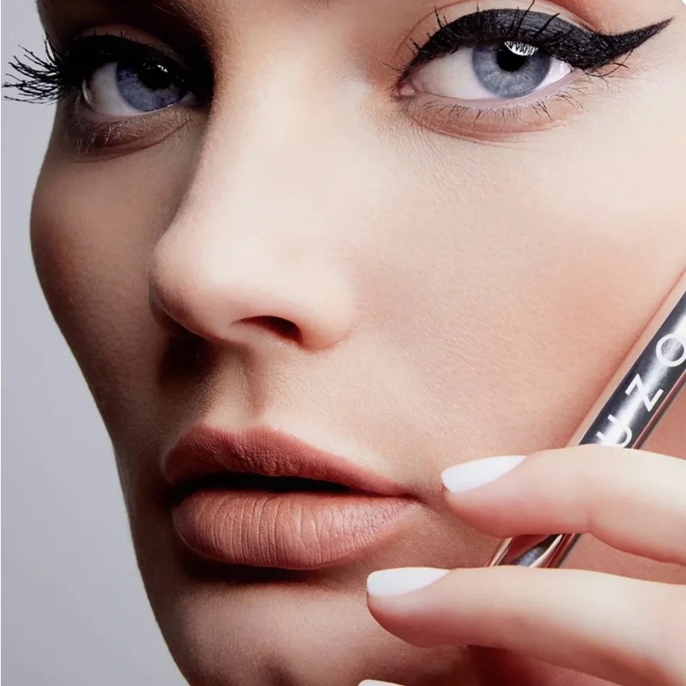 UZO Blaque Liquide Eyeliner